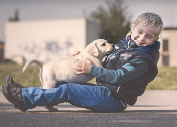 Benefits of children that grow up with pets