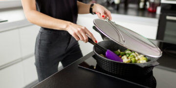 Tips to reducing splatter in your kitchen